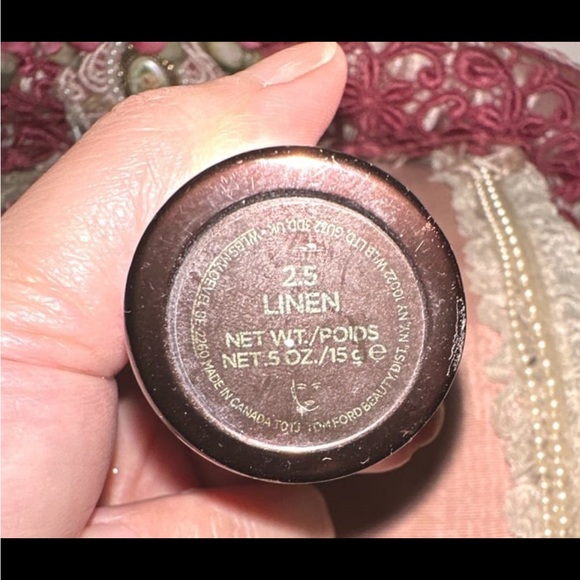 Tom ford stick foundation - Picture 7 of 8